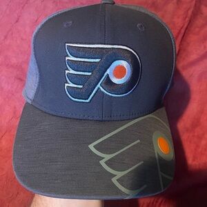 Fitted Philadelphia Flyers Hat